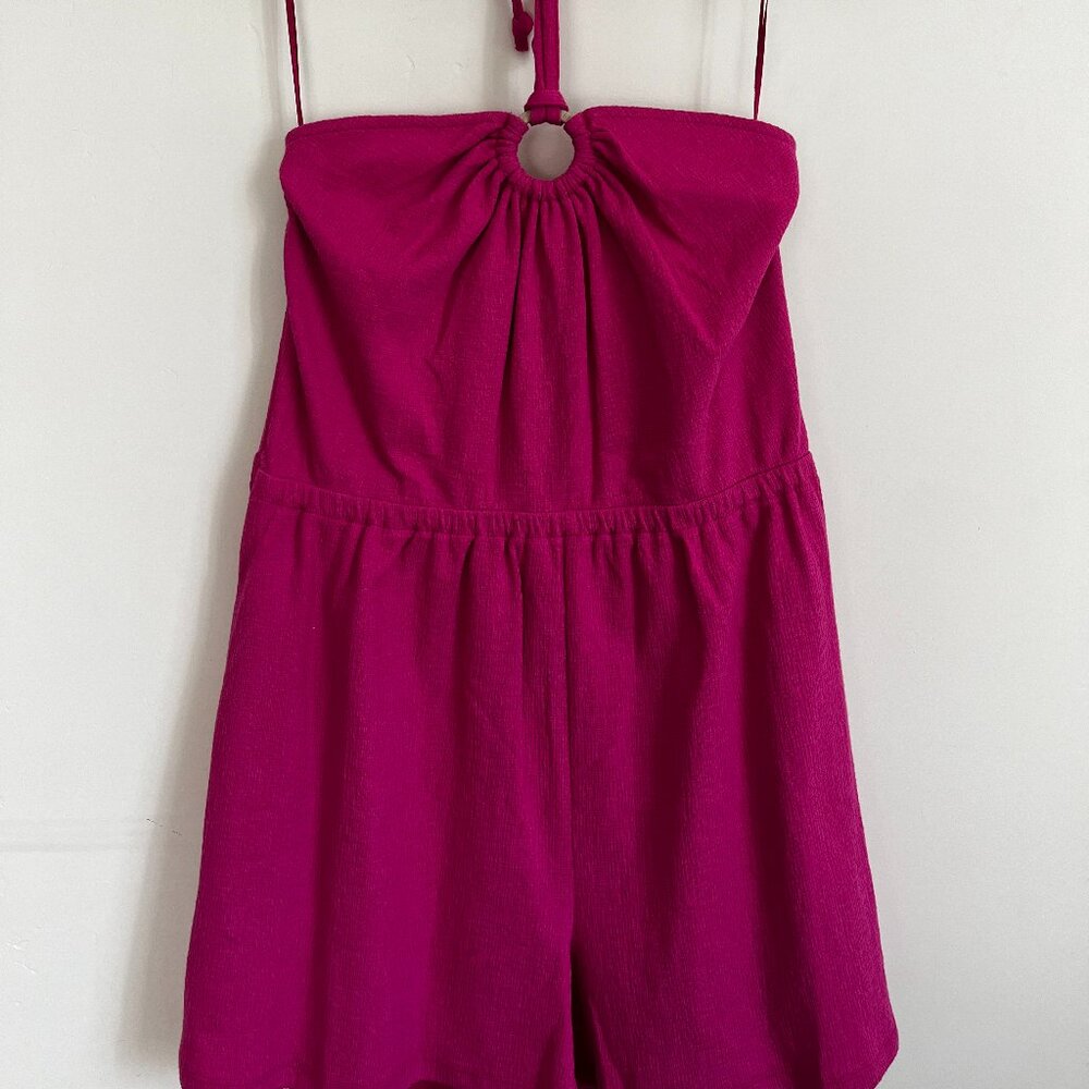 NWT Old Navy Womens Textured O-Ring Romper Halter Neck Sleeveless Pink Size M
